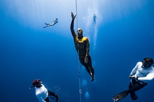 Freediving-Wave 1